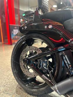 2016 Harley-Davidson CVO Pro Street Breakout (FXSE) CVO Black