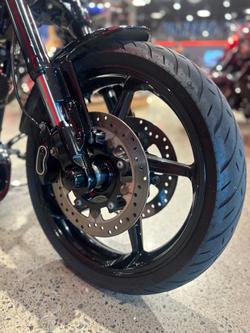 2016 Harley-Davidson CVO Pro Street Breakout (FXSE) CVO Black