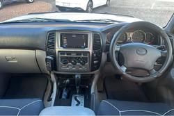 2005 Toyota Landcruiser GXL