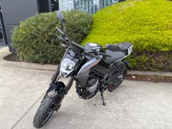 2022 CFMOTO 300 NK ABS