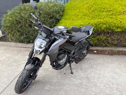 2022 CFMOTO 300 NK ABS