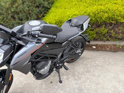 2022 CFMOTO 300 NK ABS