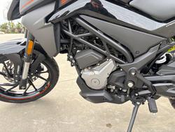 2022 CFMOTO 300 NK ABS