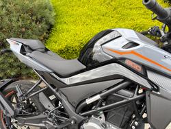 2022 CFMOTO 300 NK ABS