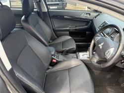 2012 Mitsubishi Lancer LX