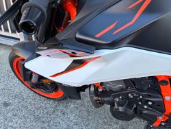 2026 Ktm 990 DUKE R ORANGE