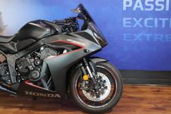 2025 Honda CBR650RAC Red