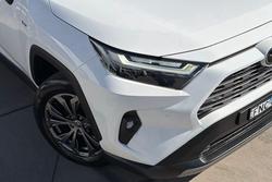 2024 Toyota RAV4 GXL