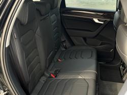 2025 Volkswagen Touareg 170TDI