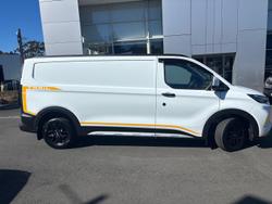 2025 Ford Transit Custom Trail LWB