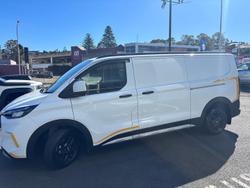 2025 Ford Transit Custom Trail LWB
