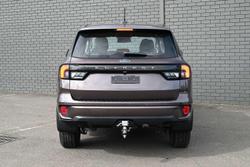 2022 Ford Everest Ambiente