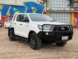 2022 Toyota Hilux SR