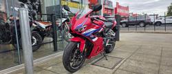 2025 Honda CBR650R E-Clutch CBR 650 Red