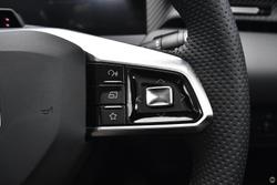 2026 MG MGS5 EV Essence 49