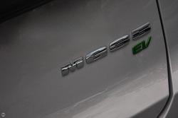 2026 MG MGS5 EV Essence 49