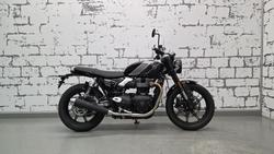 Triumph Bonneville T100 (900CC)