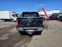 2020 Nissan Navara ST