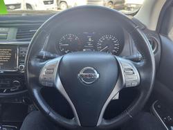 2020 Nissan Navara ST
