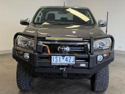 2020 Toyota Hilux SR5