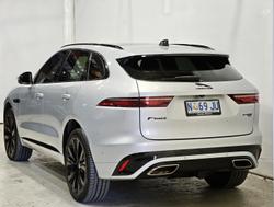 2021 Jaguar F-PACE P400 R-Dynamic SE
