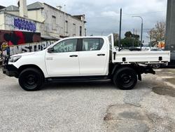 2020 Toyota Hilux SR