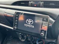 2020 Toyota Hilux SR