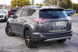 2016 Toyota RAV4 GXL