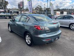 2013 Mazda 3 Neo