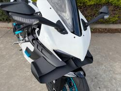 2025 CFMOTO 2025 CF Moto 650CC 675SR-R ABS NEBULA WHITE