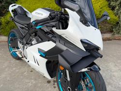 2025 CFMOTO 2025 CF Moto 650CC 675SR-R ABS NEBULA WHITE