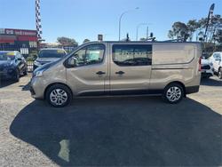 2017 RENAULT TRAFIC LWB CREW LIFESTYLE
