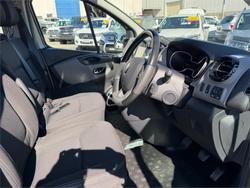 2017 RENAULT TRAFIC LWB CREW LIFESTYLE