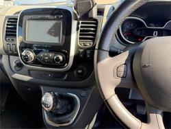 2017 RENAULT TRAFIC LWB CREW LIFESTYLE