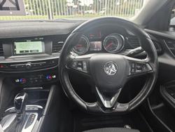 2018 Holden Commodore RS