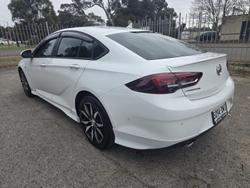 2018 Holden Commodore RS