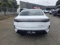 2024 BYD SEAL Dynamic