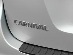 2018 Kia Carnival S
