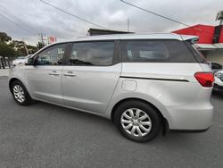 2018 Kia Carnival S