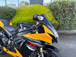 2016 Suzuki GSX-R750 Yellow