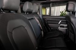 2023 Land Rover Defender 110 P400 X-Dynamic HSE