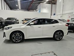 2024 BMW iX2 eDrive20 M Sport