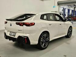 2024 BMW iX2 eDrive20 M Sport