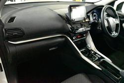 2023 Mitsubishi Eclipse Cross PHEV ES
