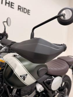 2026 Triumph SCRAMBLER 400 X Matt Khaki Green / White