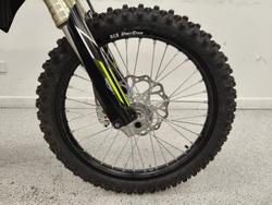 2026 Triumph TF 250-X BLACK/WHIT