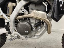 2026 Triumph TF 250-X BLACK/WHIT