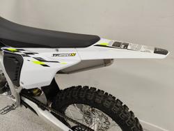 2026 Triumph TF 250-X BLACK/WHIT