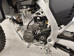 2026 Triumph TF 250-X BLACK/WHIT