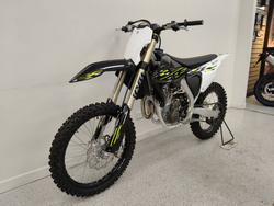 2026 Triumph TF 250-X BLACK/WHIT